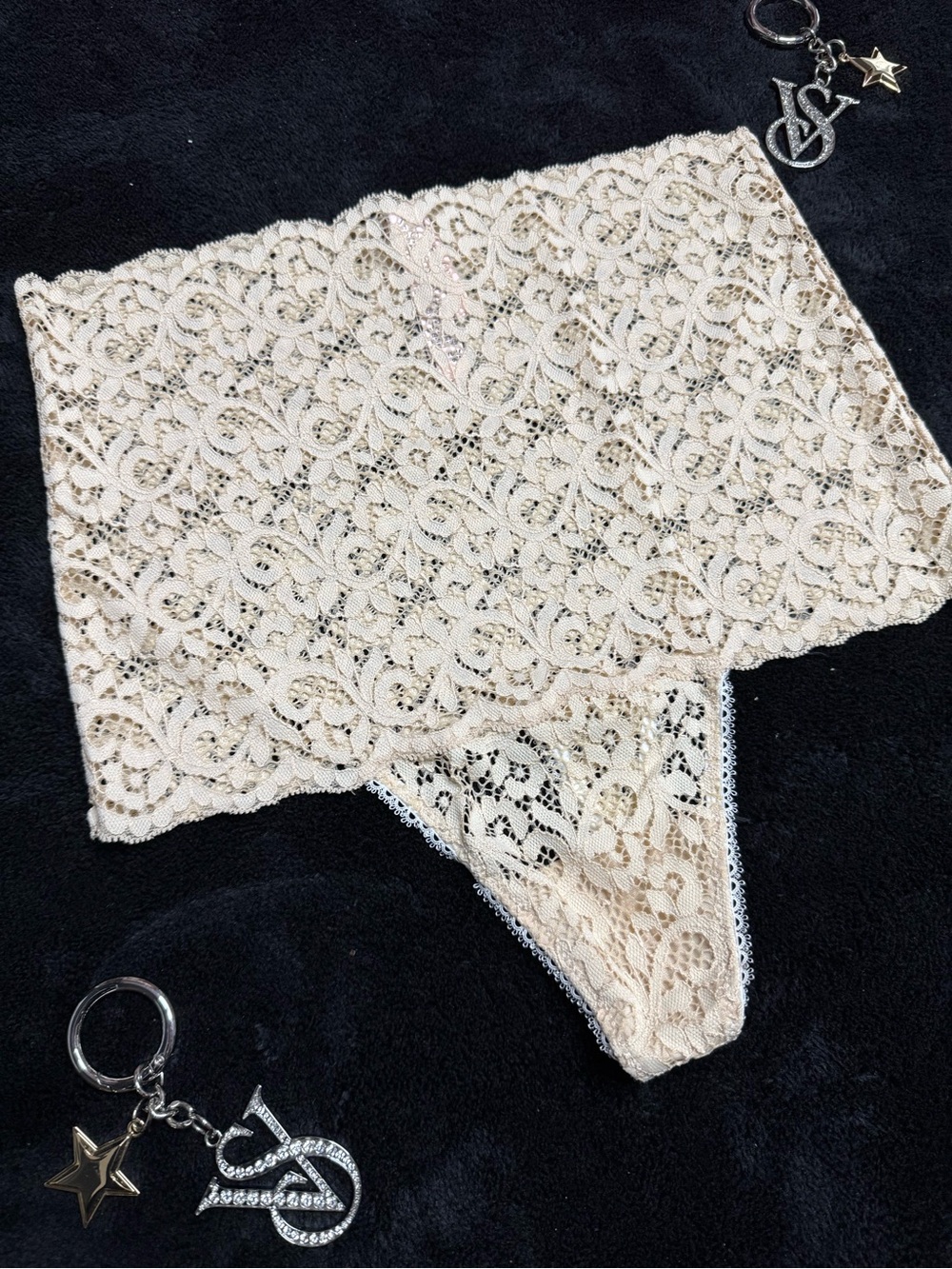 Victoria's Secret Cream Lace High-Waist Thong